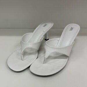 Zara White Leather Thong Heeled Sandals